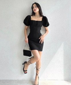 فستان مكشوف الظهر اسود