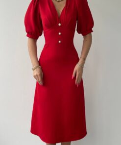 Alternative view of فستان أحمر بطول متوسط وتصميم كلاسيكي