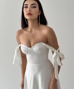 Alternative view of فستان أبيض ناعم بربطات كتف