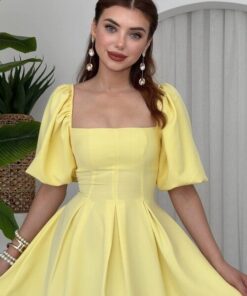 Alternative view of فستان ملكي أصفر بقصة كلوش وأكمام منفوشة💛