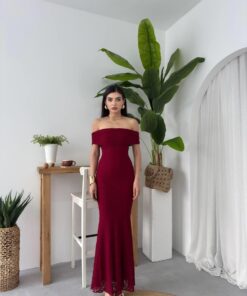 Alternative view of فستان دنتيل خمري بدون اكمام