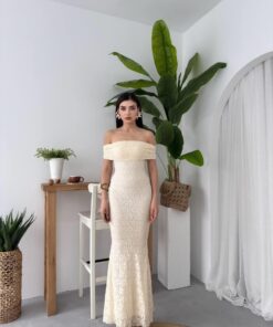 Alternative view of فستان دنتيل بيج بدون اكمام