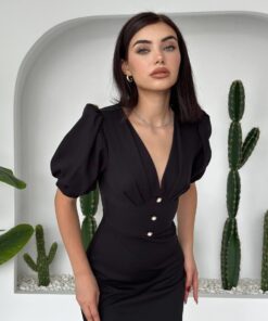 Alternative view of فستان أسود بطول متوسط وتصميم كلاسيكي