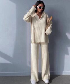 Alternative view of طقم “إيڤا” التريكو الكريمي