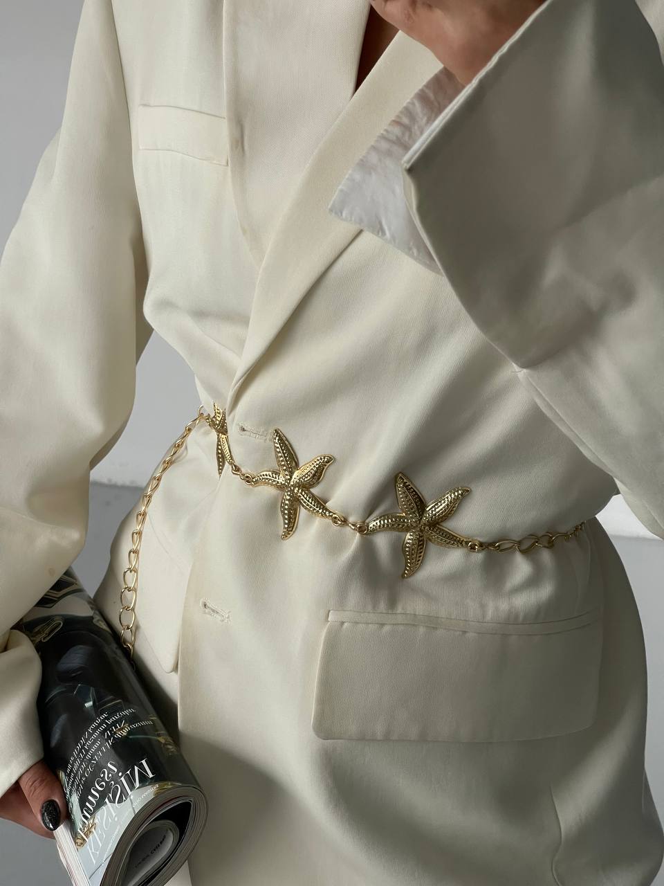 حزام نجمات البحر الذهبي