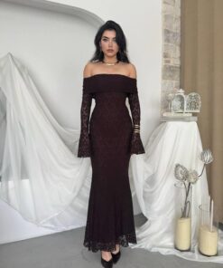 Alternative view of فستان دنتيل بأكمام بني