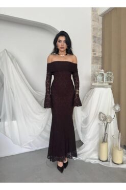 Alternative view of فستان دنتيل بأكمام بني