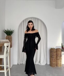 Alternative view of فستان مايا بدون أكتاف أسود