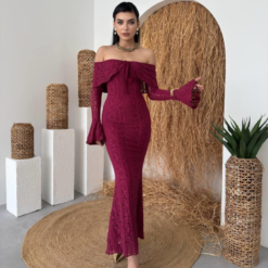 فستان مايا بدون أكتاف خمري