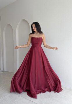 ⁦فستان سهرة كب (Strapless) ♥️⁩ - الصورة ⁦3⁩