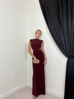 ⁦فستان Sculpt Noir Dress الخمري⁩ - الصورة ⁦4⁩